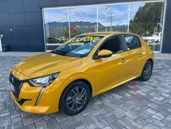 Giallo Usata 2021 Peugeot 208 Active Due volumi | 12.500 € (Buon prezzo)