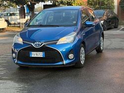 Other Usata 2015 Toyota Yaris Hybrid Active Tre volumi | 8000 € (Ottimo prezzo)