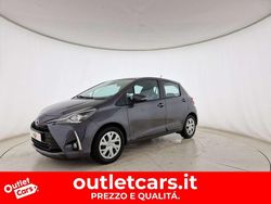 Grigio Usata 2019 Toyota Yaris Active Tre volumi | 11.800 € (Buon prezzo)