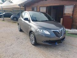 Grigio Usata 2012 Lancia Ypsilon Gold Due volumi | 4900 € (Buon prezzo)