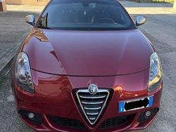 Usata 2011 Alfa Romeo Giulietta Exclusive Tre volumi | 5000 € (Buon prezzo)