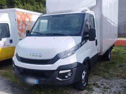 Bianco Usata 2018 Iveco Daily Furgone | 20.900 € (Molto cara)