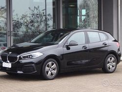 Nero Usata 2022 BMW 118 Advantage Due volumi | 24.450 € (Super prezzo)