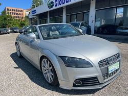 Argento Usata 2009 Audi TT Roadster Advanced Plus Cabrio | 14.500 €
