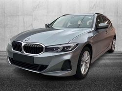 Grigio Usata 2023 BMW 318 Station wagon | 35.450 € (Cara)