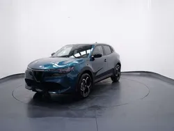 Blu navigli Nuova 2025 Alfa Romeo Junior Edizione Speciale SUV | 28.990 € (Buon prezzo)