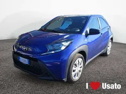Blu Usata 2024 Toyota Aygo Active Due volumi | 14.500 € (Ottimo prezzo)