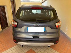 Blu/azzurro Usata 2019 Ford Kuga Business Edition SUV | 15.500 € (Ottimo prezzo)