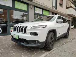 Bianco Usata 2017 Jeep Cherokee Night Eagle SUV | 15.700 € (Buon prezzo)