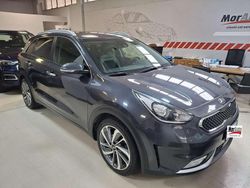 Grigio scuro Usata 2018 Kia Niro Style SUV | 10.900 € (Buon prezzo)