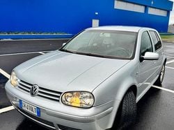 Grigio Usata 2002 VW Golf IV Tre volumi | 1700 € (Ottimo prezzo)