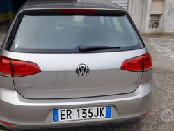 Grigio Usata 2013 VW Golf VII Tre volumi | 8000 € (Buon prezzo)
