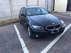 Nero Usata 2011 BMW 320 Efficient Dynamics Station wagon | 5000 € (Buon prezzo)