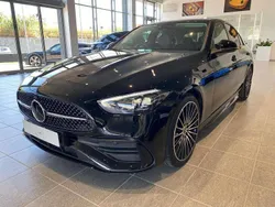 Nero Usata 2024 Mercedes C220 AMG line Tre volumi | 46.800 € (Buon prezzo)