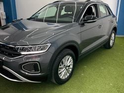 Grigio Usata 2023 VW T-Roc Style SUV | 25.500 € (Buon prezzo)