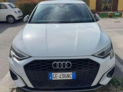Bianco Usata 2021 Audi A3 Business Tre volumi | 21.700 € (Buon prezzo)