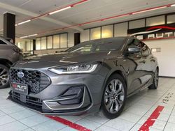 Magnetic grey Usata 2025 Ford Focus ST-Line Tre volumi | 19.900 € (Ottimo prezzo)
