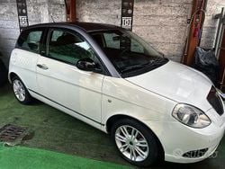 Bianco Usata 2010 Lancia Ypsilon Due volumi | 3850 € (Buon prezzo)