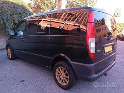 Nero Usata 2007 Mercedes Vito Furgone | 11.200 €