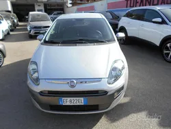 Usata 2011 Fiat Punto Evo Active Due volumi | 3200 € (Buon prezzo)