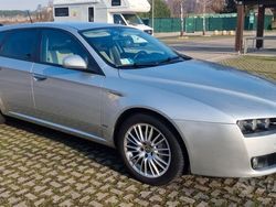 Grigio Usata 2009 Alfa Romeo 159 Station wagon | 3600 € (Buon prezzo)