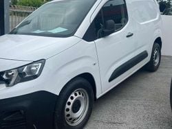 Bianco Usata 2019 Peugeot Partner Tepee Active Monovolume | 13.600 € (Buon prezzo)