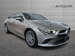Grigio / metallizzato Usata 2021 Mercedes CLA200 Shooting Brake Station wagon | 22.900 € (Ottimo prezzo)