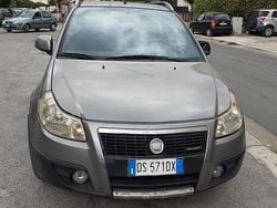 Grigio Usata 2009 Fiat Sedici SUV | 3000 € (Buon prezzo)
