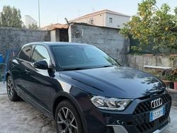 Blu Usata 2020 Audi A1 Due volumi | 20.000 € (Buon prezzo)