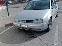 Grigio Usata 2001 VW Golf IV Tre volumi | 2500 € (Cara)
