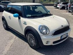 Bianco Usata 2009 Mini ONE Due volumi | 1400 € (Super prezzo)