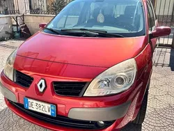 Usata 2006 Renault Scénic II Luxe Monovolume | 1999 € (Buon prezzo)