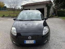 Usata 2005 Fiat Grande Punto Dynamic Due volumi | 2500 € (Buon prezzo)