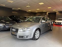 Grigio Usata 2008 Audi A4 Ambiente Tre volumi | 5000 € (Buon prezzo)
