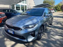 Grigio metallizzato Usata 2019 Kia Ceed GT-Line Tre volumi | 16.900 €