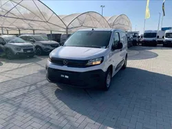 Bianco Nuova 2024 Opel Combo Monovolume | 23.900 €