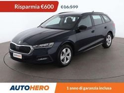 Blu/azzurro Usata 2021 Skoda Octavia Executive Station wagon | 15.999 € (Buon prezzo)