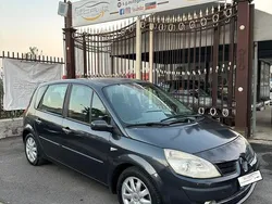 Grigio Usata 2007 Renault Scénic II Dynamique Monovolume | 1999 € (Buon prezzo)
