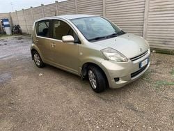 Antracite Usata 2009 Daihatsu Sirion HIRO Due volumi | 2100 € (Buon prezzo)