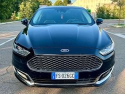 Nero Usata 2018 Ford Mondeo Vignale Tre volumi | 14.990 € (Buon prezzo)