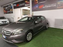 Grigio Usata 2014 Mercedes A180 Executive Tre volumi | 7950 € (Super prezzo)