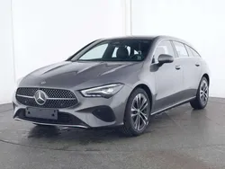 Grigio montagna Usata 2024 Mercedes CLA180 Shooting Brake Advanced Station wagon | 29.890 € (Super prezzo)