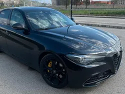 Usata 2019 Alfa Romeo Giulia Tech Edition Tre volumi | 25.000 € (Cara)