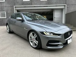 Argento Usata 2020 Jaguar XE R-Dynamic Tre volumi | 21.400 € (Buon prezzo)