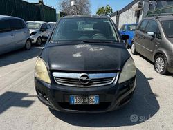 Nero Usata 2008 Opel Zafira Enjoy Monovolume | 1800 € (Ottimo prezzo)