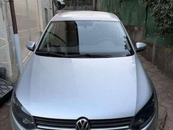 Argento Usata 2015 VW Polo Trendline Tre volumi | 5400 € (Ottimo prezzo)