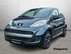 Grigio Usata 2011 Peugeot 107 Due volumi | 4200 € (Buon prezzo)
