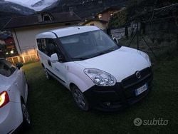 Bianco Usata 2010 Fiat Doblò Active Monovolume | 3200 € (Buon prezzo)