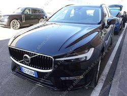 Onyx black metallizzato Usata 2021 Volvo XC60 Momentum SUV | 27.900 € (Super prezzo)