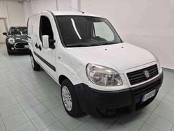 Bianco pastello Usata 2010 Fiat Doblò Monovolume | 4500 € (Buon prezzo)